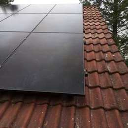 Photovoltaikanlage von Sonnvolt auf einem Hausdach in Rangsdorf